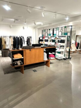 11/16 SELECT SHOP JUST ONE EYE